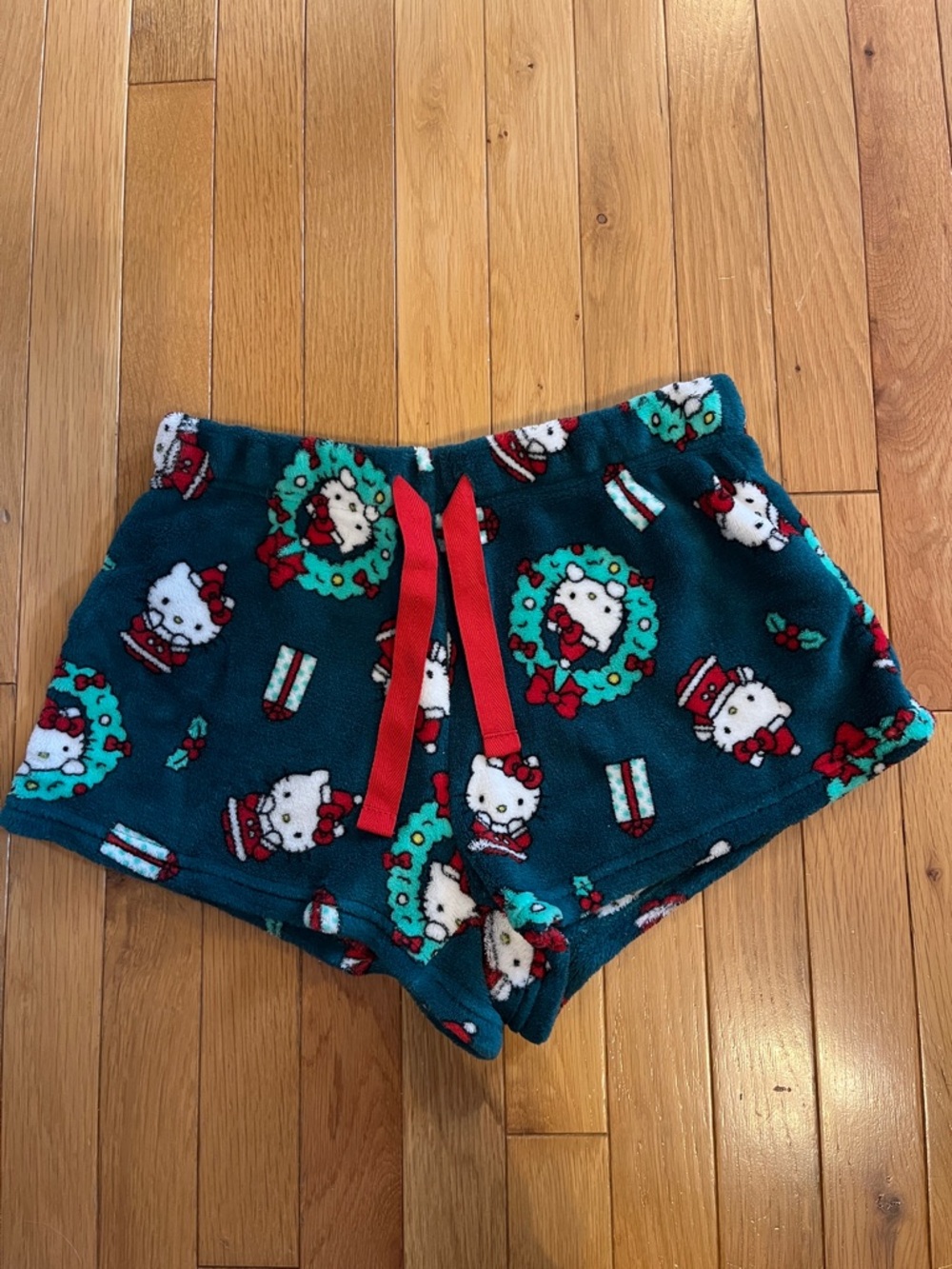 Hello Kitty Christmas fuzzy pyjama shorts